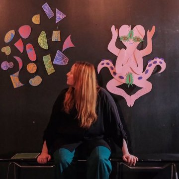 🌈 Sateenkaarevaa taidetta mielenterveydestä Niina Aho on ohjannut sateenkaari-ihmisten mielenterveyttä ja kokemuksia kä...